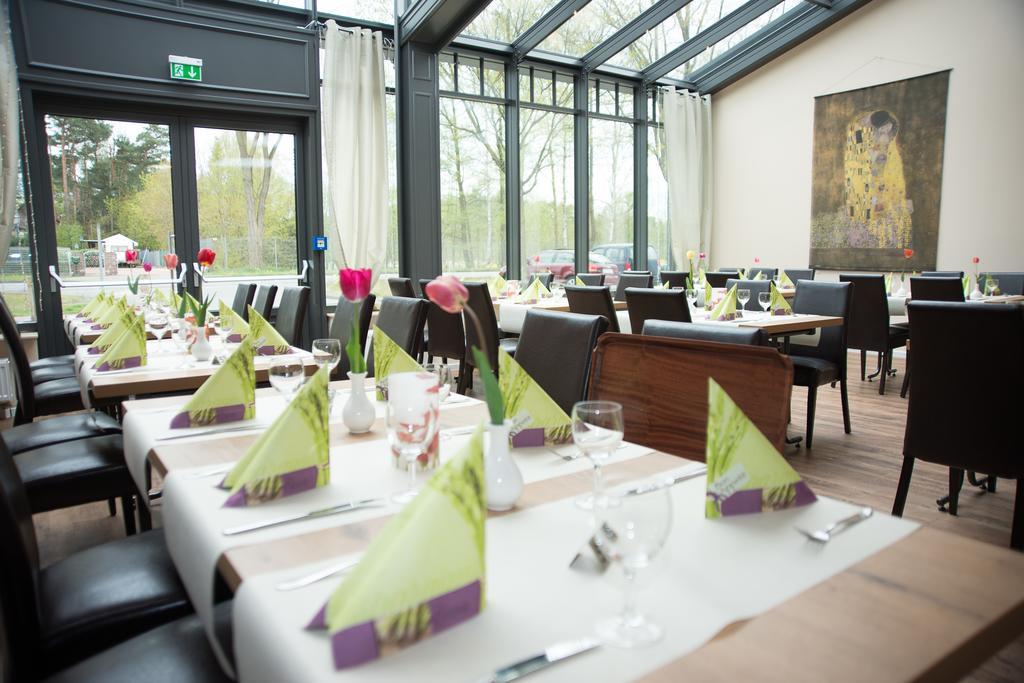 Gaestehaus Suedheide Hambühren Eksteriør billede