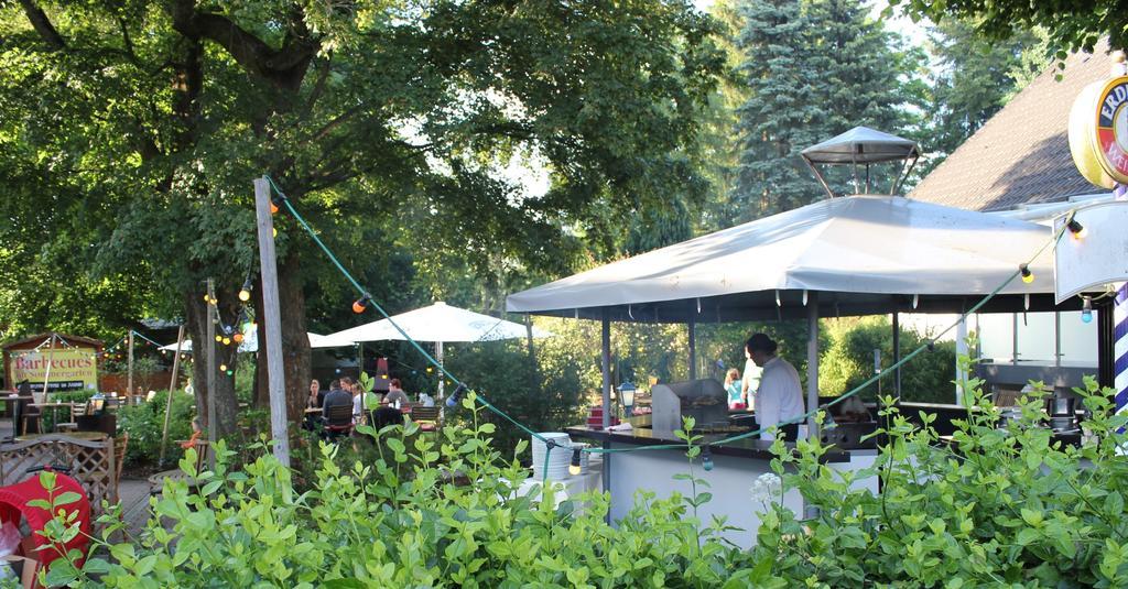Gaestehaus Suedheide Hambühren Eksteriør billede